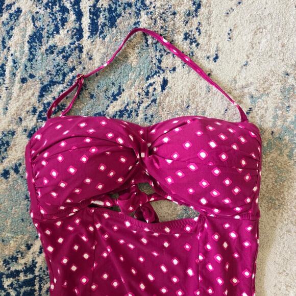 Ann Taylor LOFT Beach One Piece Swimsuit Size 14 Pink White Cutout Bandeau Adj - Picture 2 of 12
